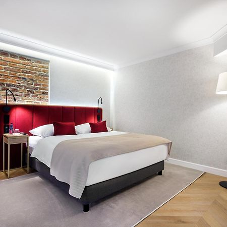 Golden Queen Deluxe Jacuzzi Apartments - Old Town 克拉科夫 外观 照片